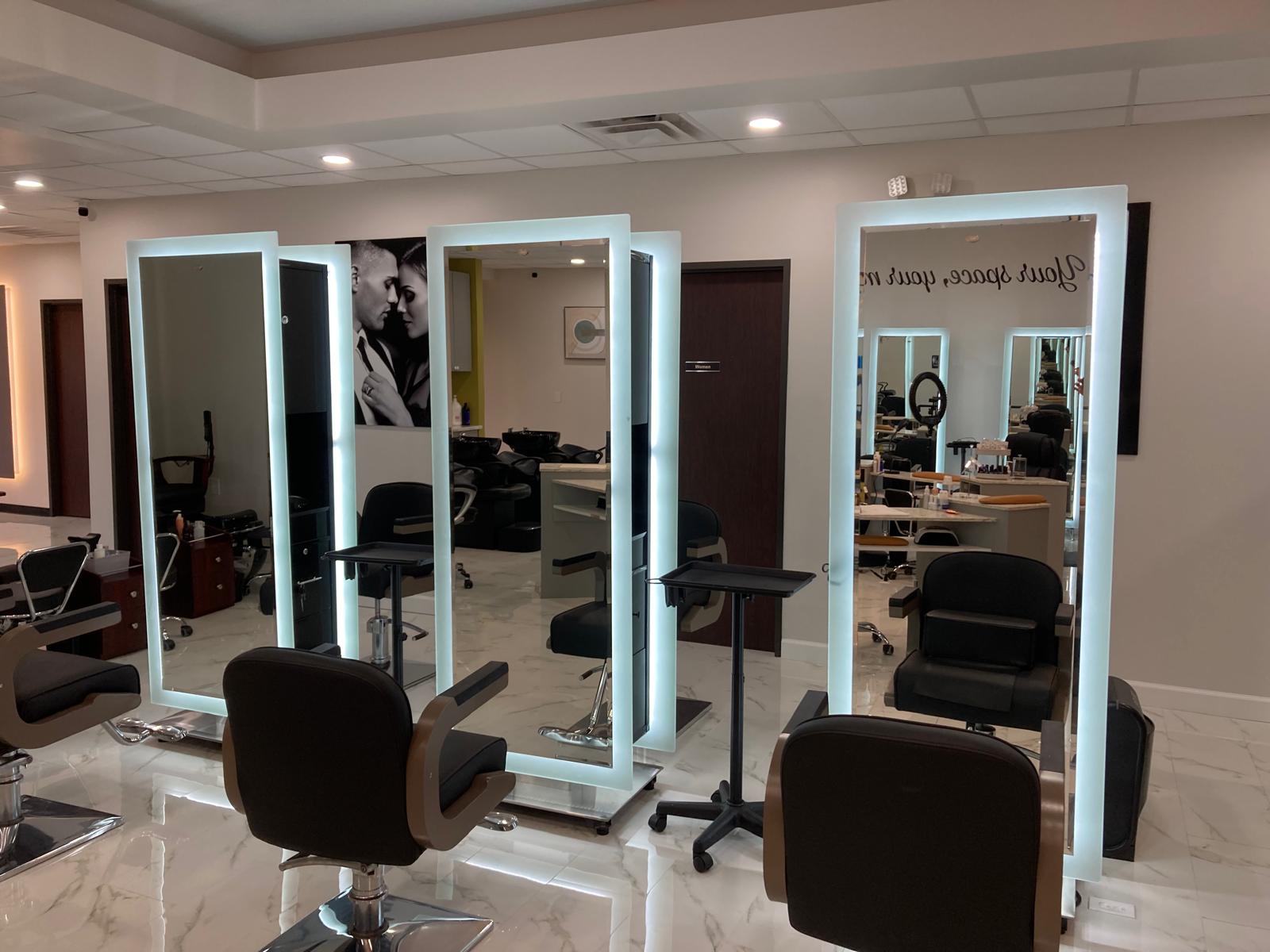 Friendzy Salon & Spa Salon Booths